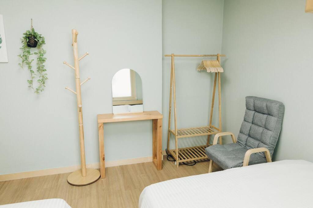 Villa Hongdae Luxury: Family-friendly Private House With Open Balcony Seoul