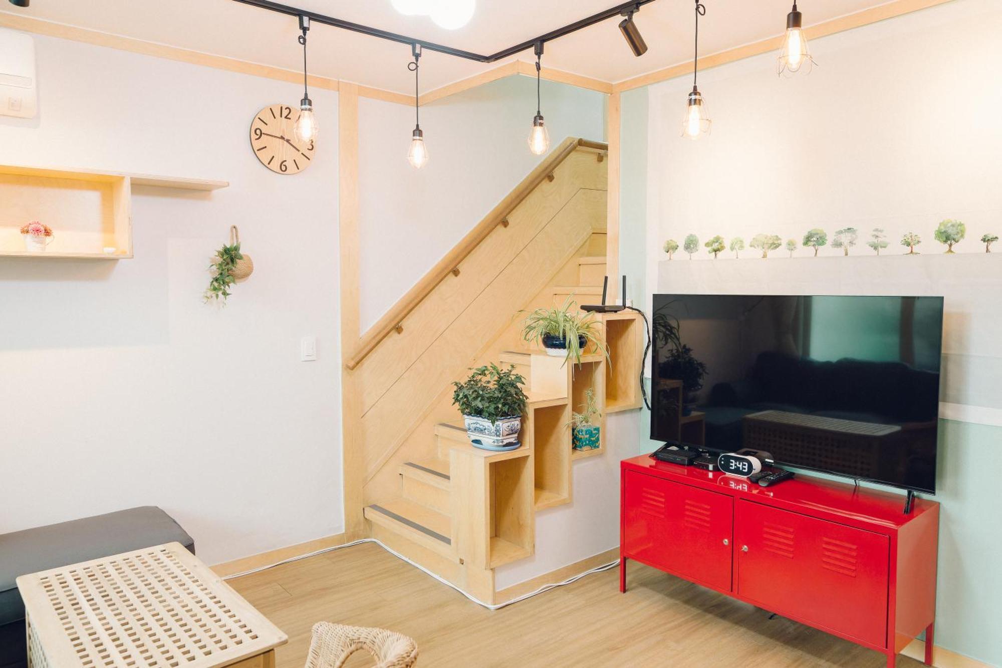 Hongdae Luxury: Family-friendly Private House With Open Balcony Seoul
